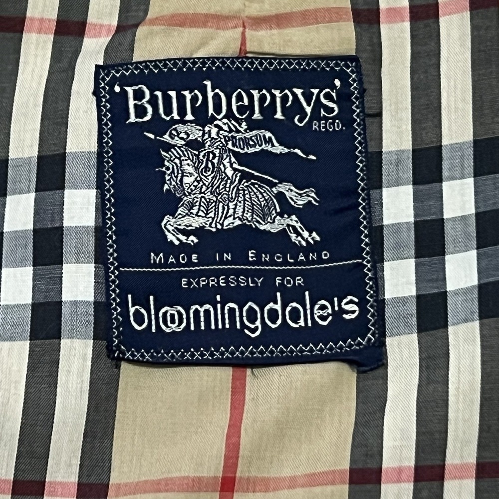 Vintage Burberrys Women's Trench Coat Made in England Nova Check Small - Picture 9 of 9
